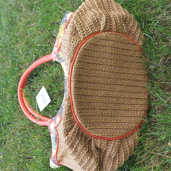 Vera Bradley Straw Bucket Tote Flower Shower - Picture 3 of 11